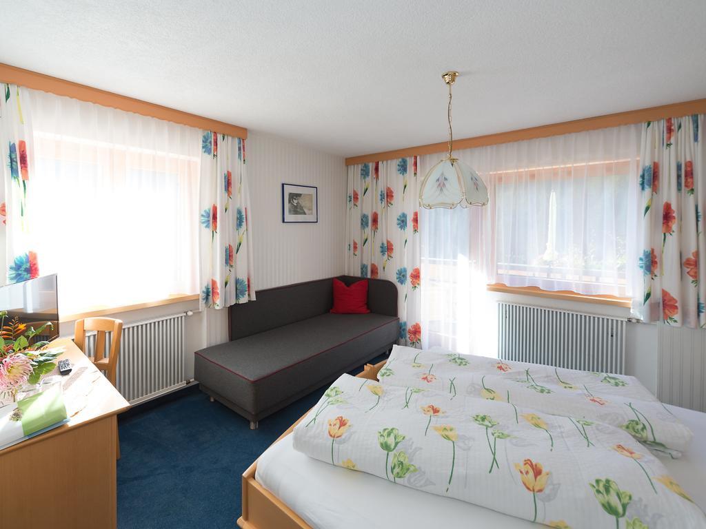Haus Margrith Alpenblick Appartements ดามุลส์ ห้อง รูปภาพ